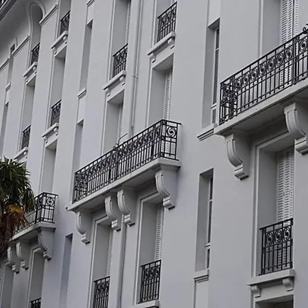 T2 Bis Luchon Palace Apartment